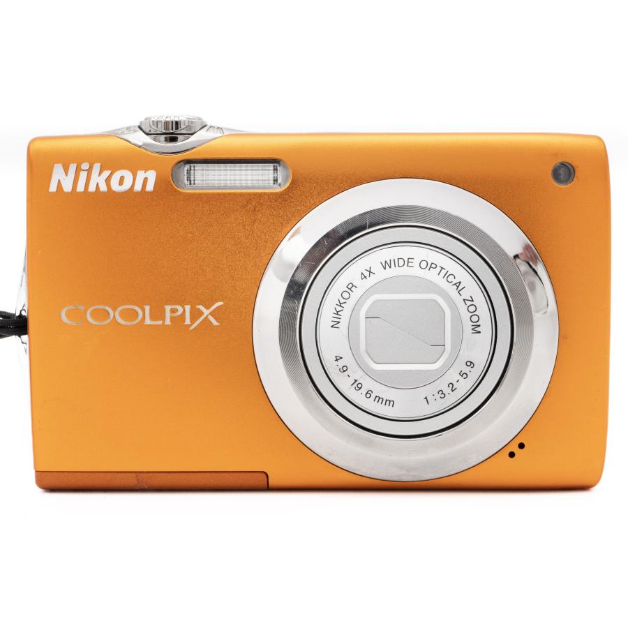 Nikon Coolpix S3000, Použitý tovar