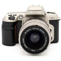 Nikon F60 + Sigma 28-80mm f/3.5-5.6 Macro, Pouit tovar