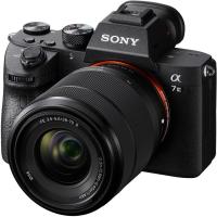 Sony Alpha a7 III + FE 28-70mm f/3.5-5.6 II
